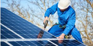 Installation Maintenance Panneaux Solaires Photovoltaïques à Péas